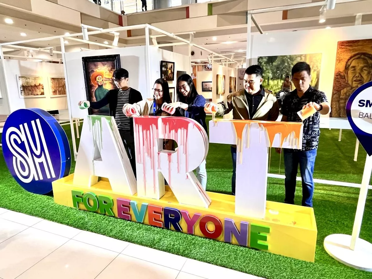 SM Baliwag holds art exhibit, empowers local artists