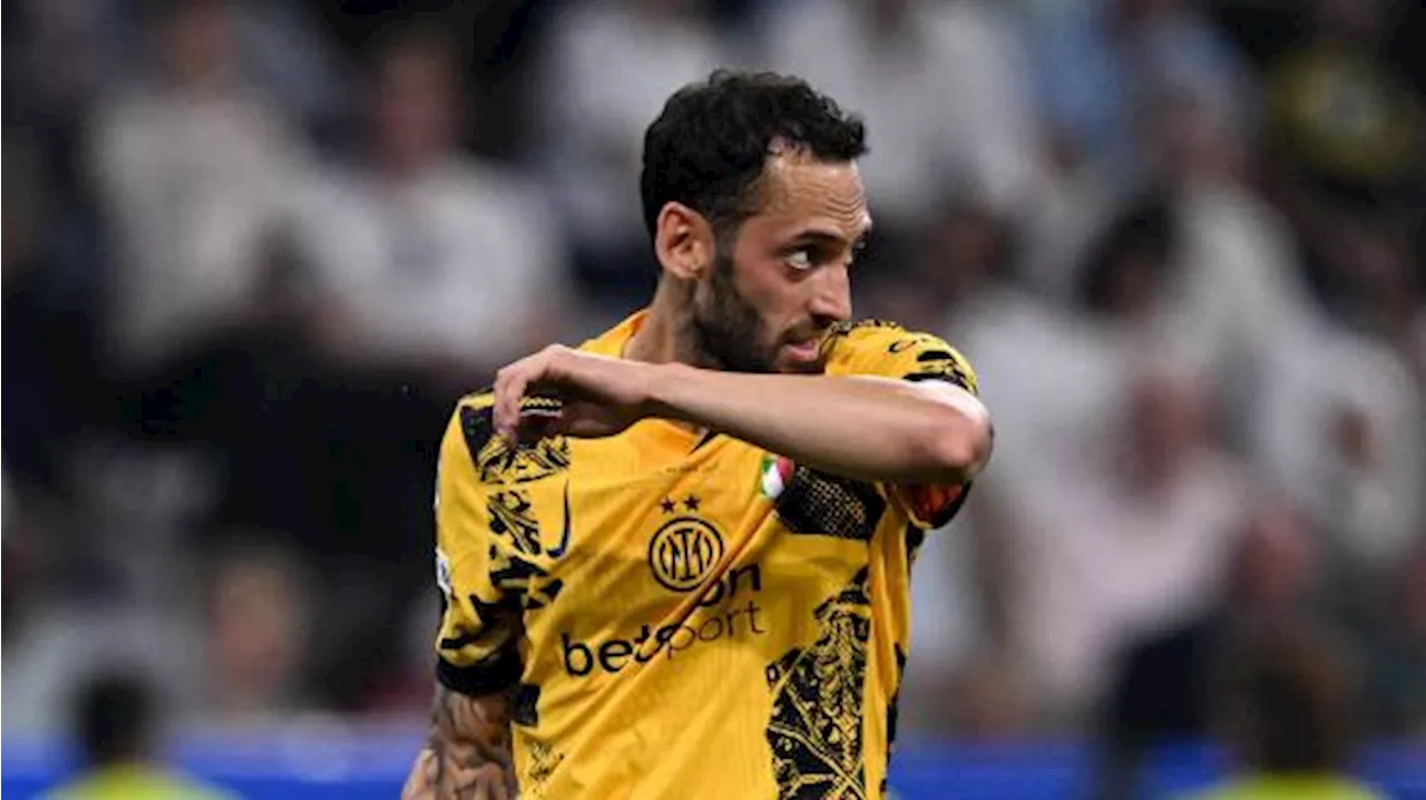 Marotta raffredda Calhanoglu al Fenerbahce. E l'Inter oltre a Lookman è su Xavi Simons