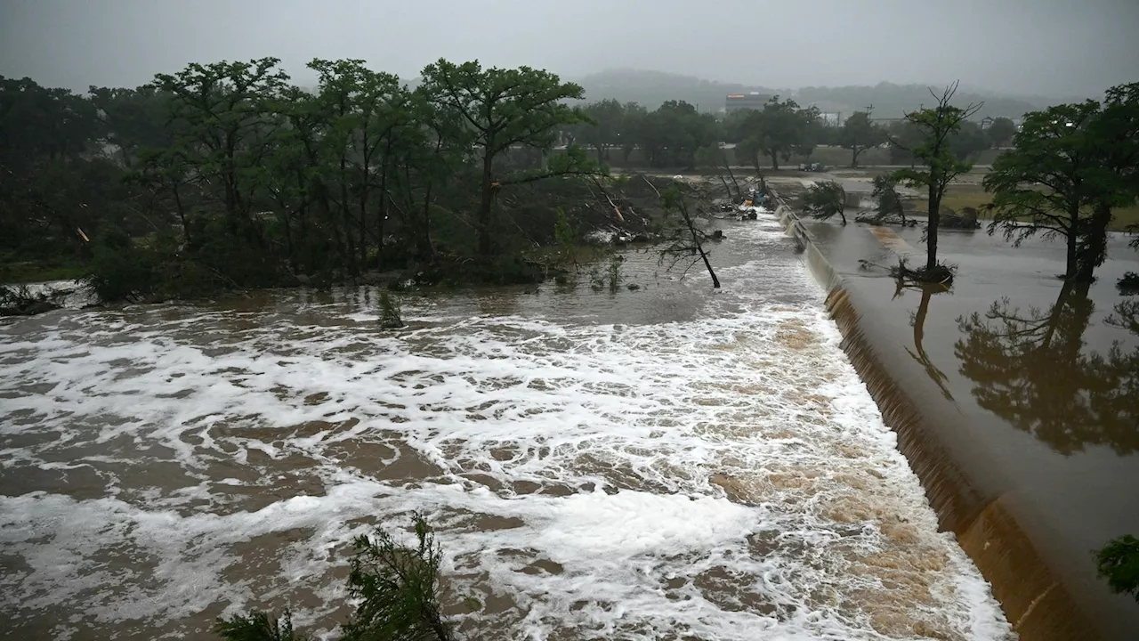 What has been proposed at the Texas special legislative session on flooding crisis