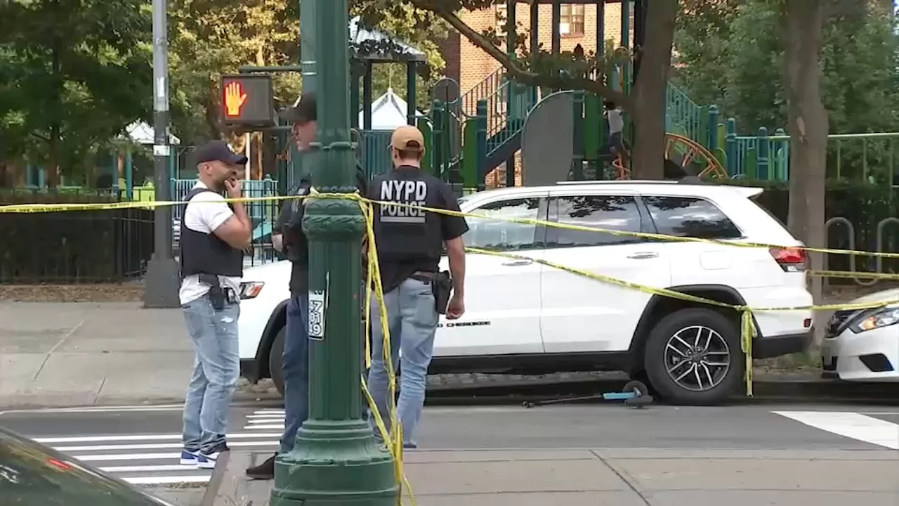 NYPD search for second gunman after a shootout in Harlem; 1 teen in custody
