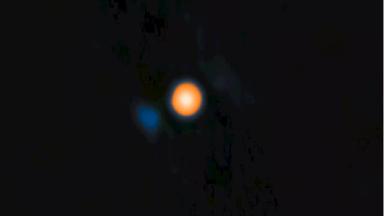 Hidden star found orbiting inside Betelgeuse in stunning Gemini telescope images