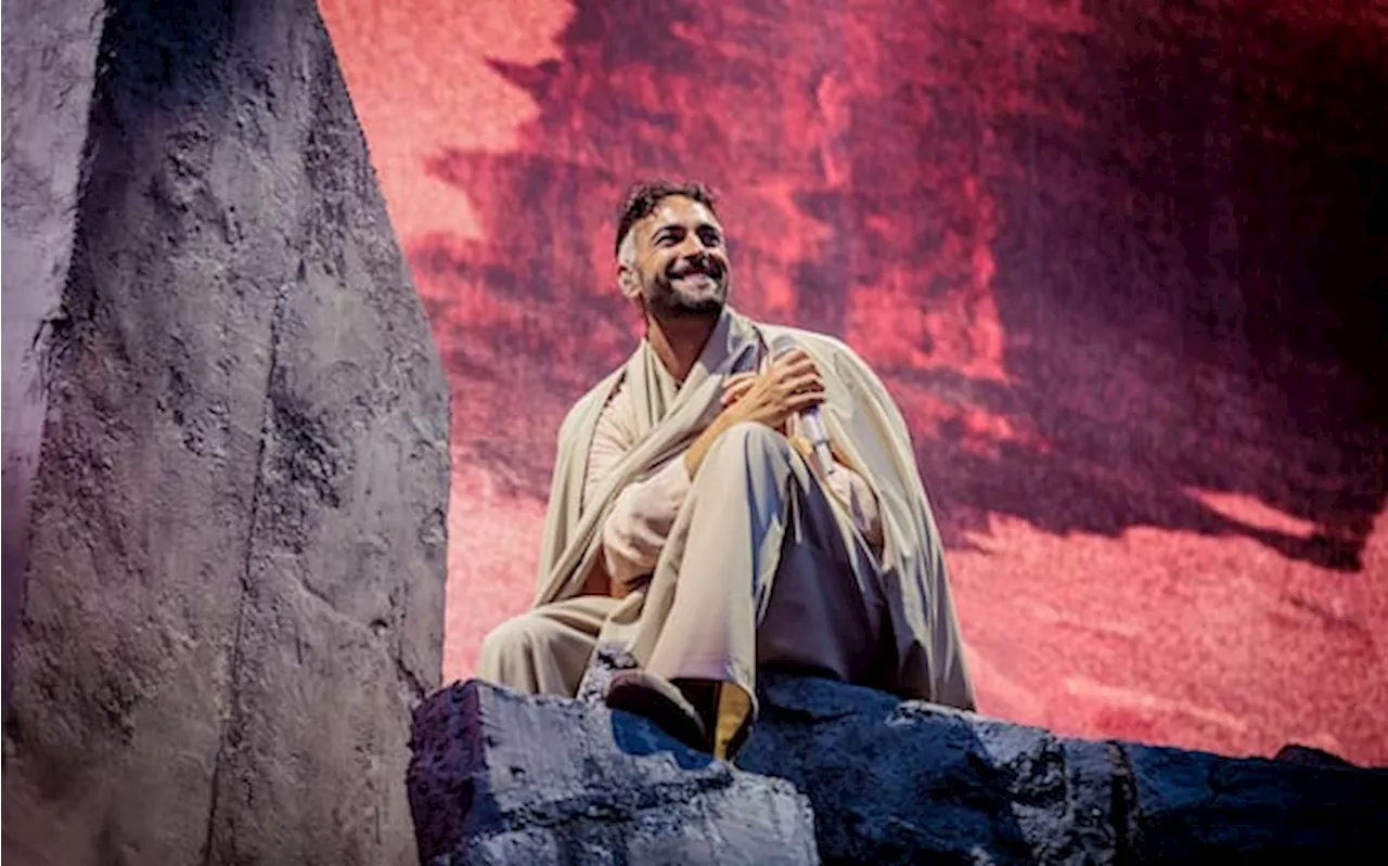 Marco Mengoni, la possibile scaletta del concerto a Messina