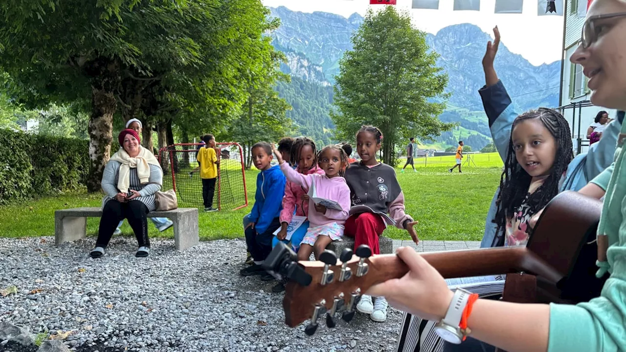 Ferien für die, die sonst keine machen: Ostschweizer Flüchtlingsfamilien lernen die Schweizer Berge kennen