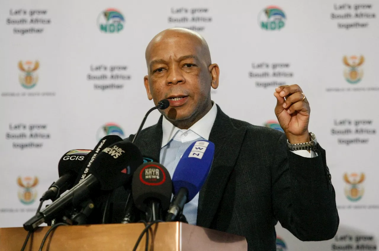 Electricity Minister Calls for Reduction in Rising Power Prices