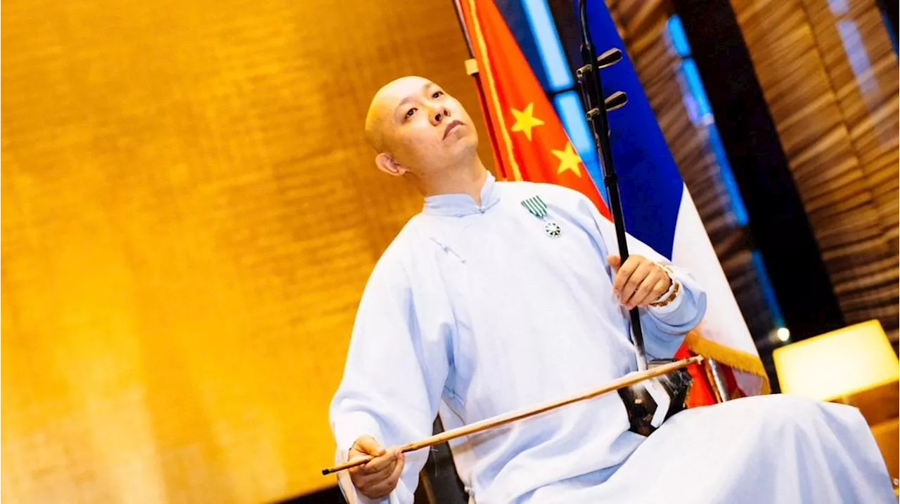 Un Violon sur le sable à Royan : Guo Gan, grand maître d’erhu et ambassadeur de la culture chinoise