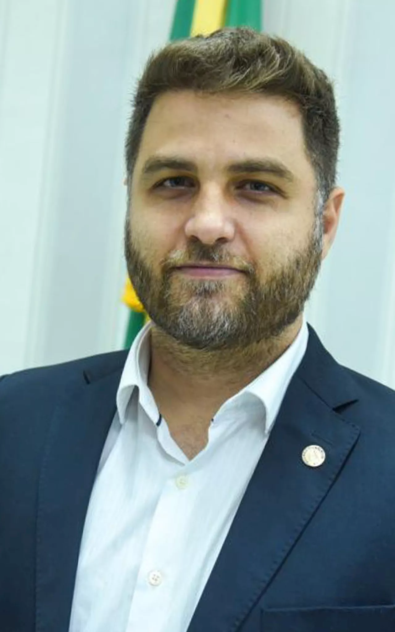 Paes e Reis querem Wladimir Garotinho