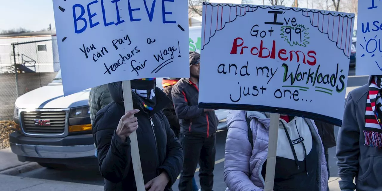 'Pay Them What They Deserve': 1 in 6 Teachers Work a Second Job