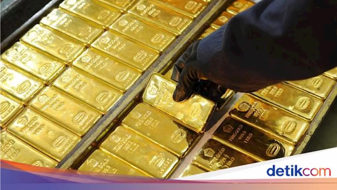 Harga Emas Antam Hari Ini Anjlok Lagi!