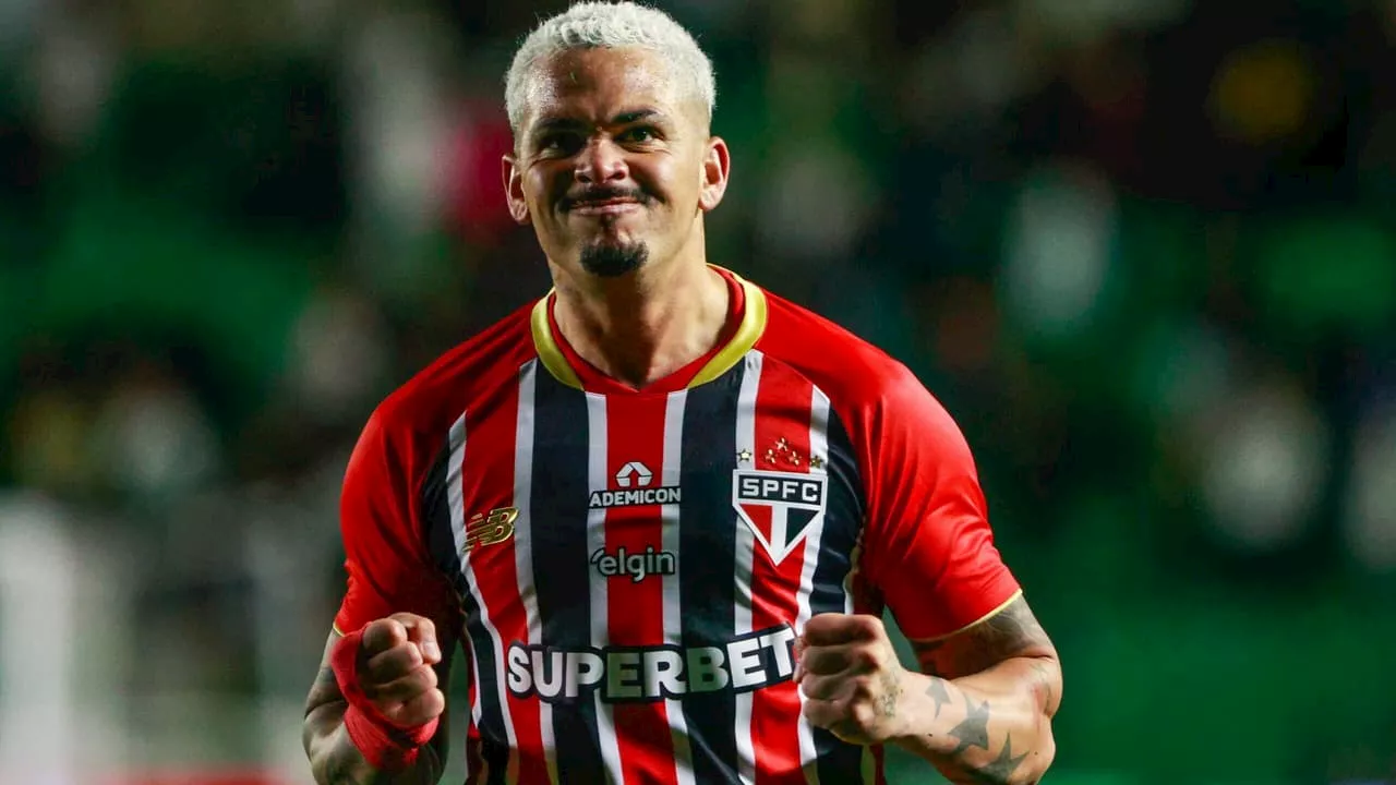 Luciano exalta vitória do São Paulo, mas é direto: 'Seguir com os pés no chão'