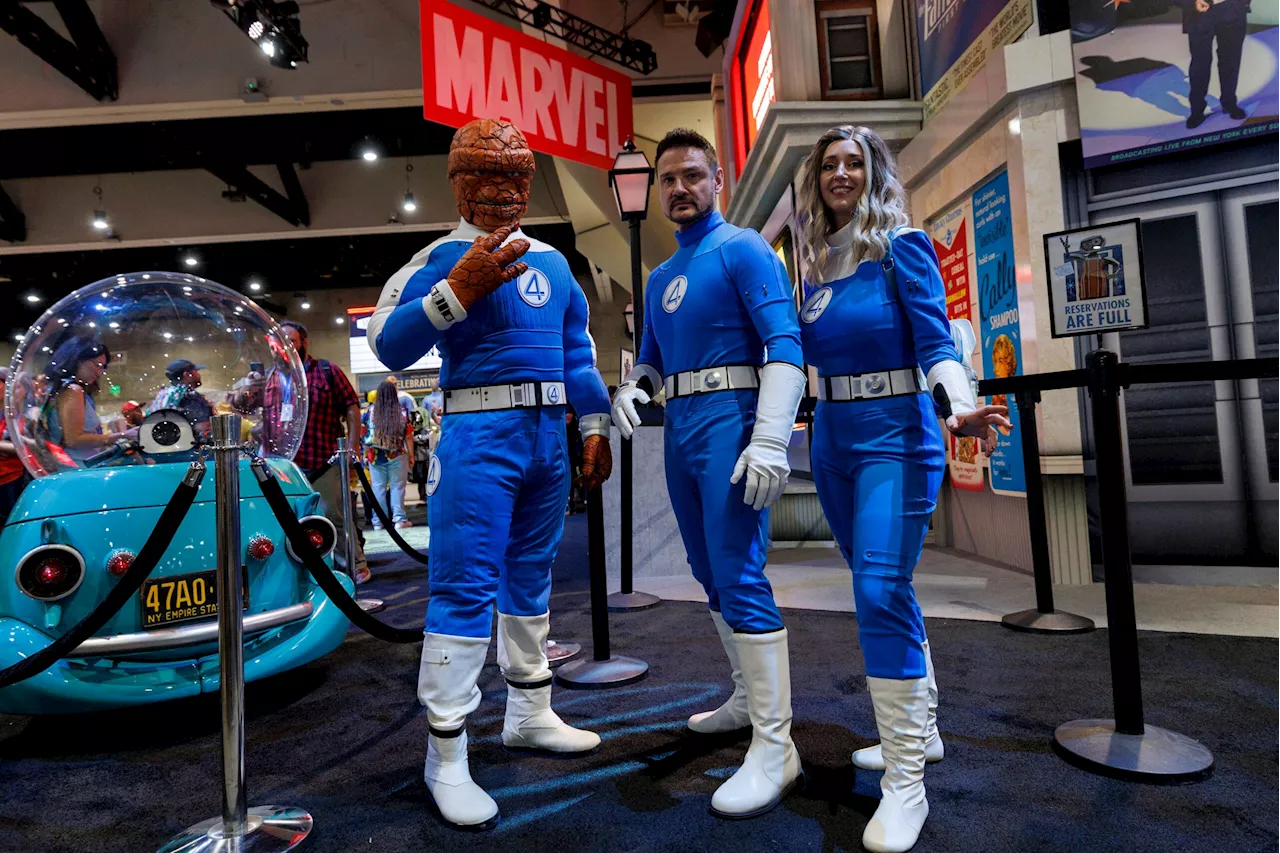 Fans dive into San Diego Comic-Con despite drop in celebrity panels