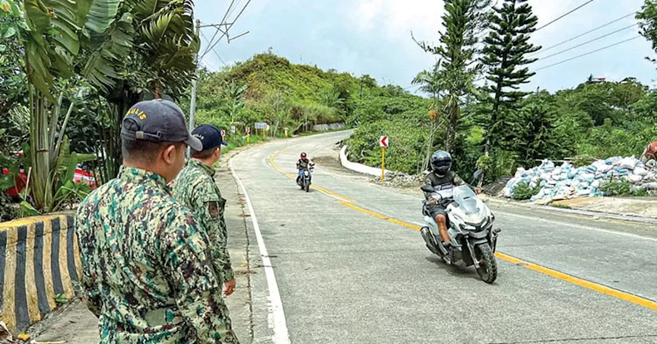 TCH pabutanga’g 10 ka polis, badlungon nga rider dakpon