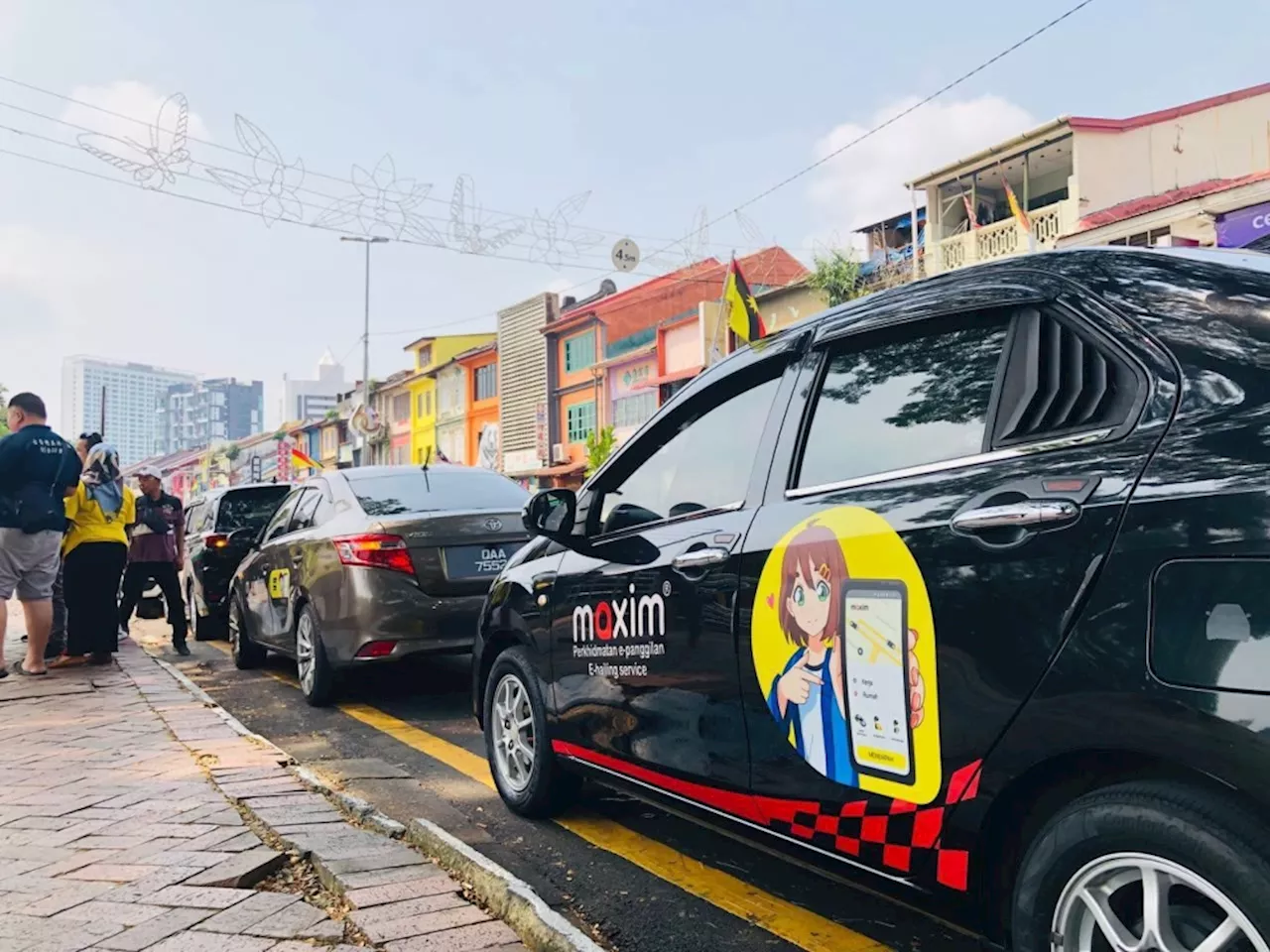 Decision to allow Maxim and InDrive to continue operations sparks backlash from local drivers