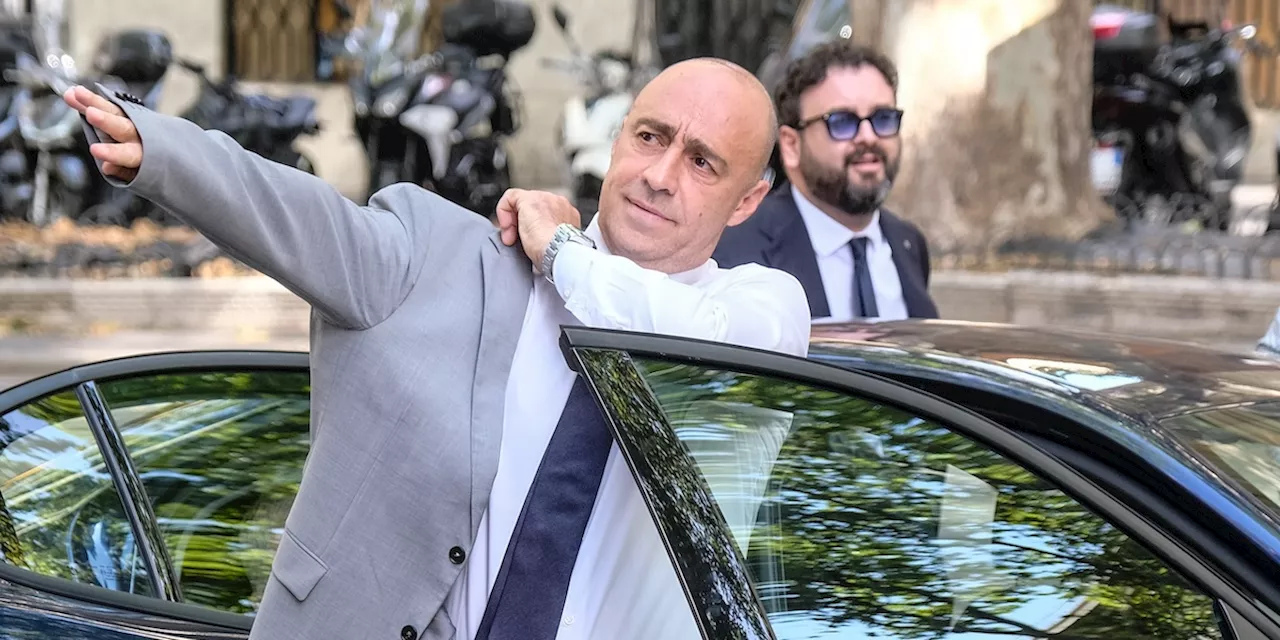 Si è dimesso il sindaco di Taranto Piero Bitetti, eletto neanche due mesi fa
