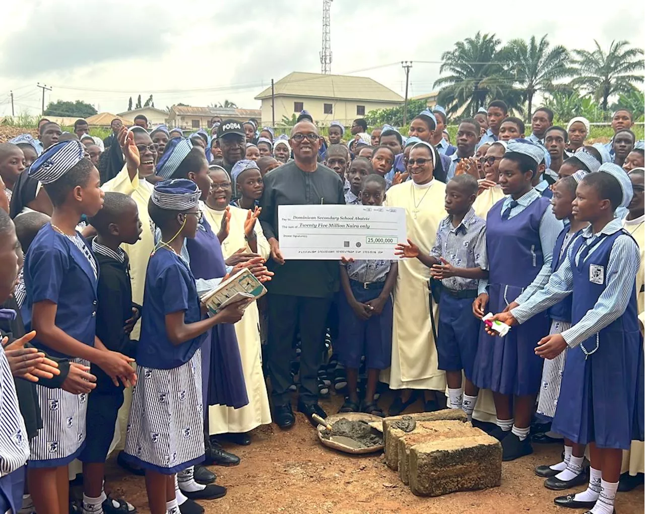 Peter Obi donates N25 million to another Nigerian school