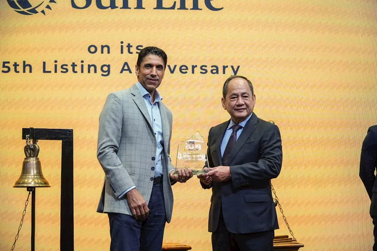 Sun Life celebrates 25th year on PSE with bell ringing ceremony