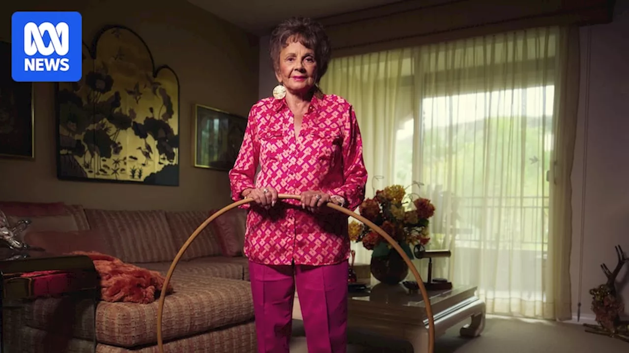 Joan Anderson, who brought the hula hoop from Australia to the world, dies aged 101
