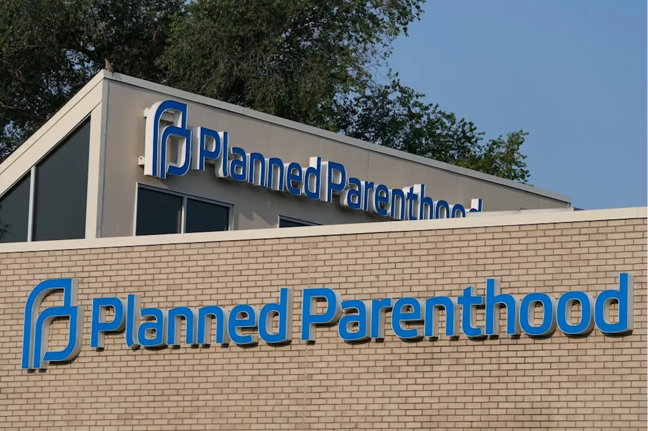 Federal Judge Temporarily Blocks Defunding of Planned Parenthood Clinics via Medicaid