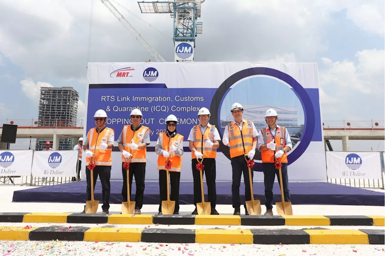 RTS Link project hits major milestone with completion of Bukit Chagar ICQC structure