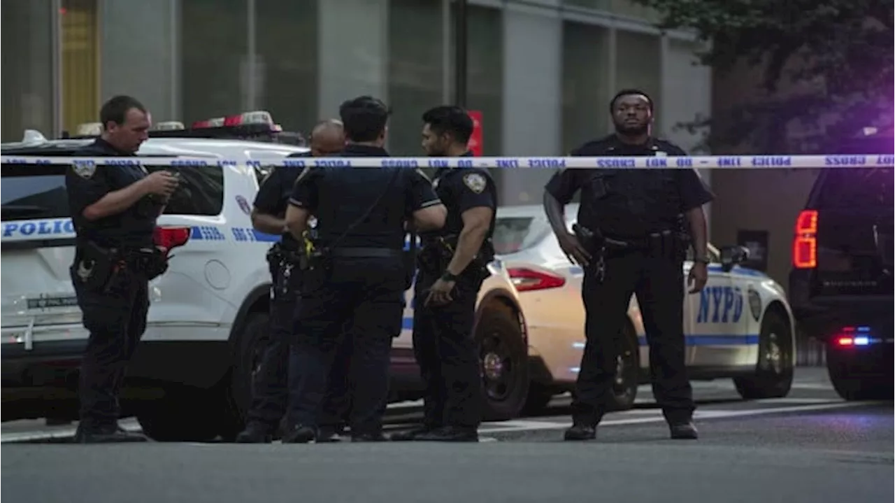 Penembakan di Manhattan AS, 5 Orang Tewas Termasuk Polisi dan Pelaku