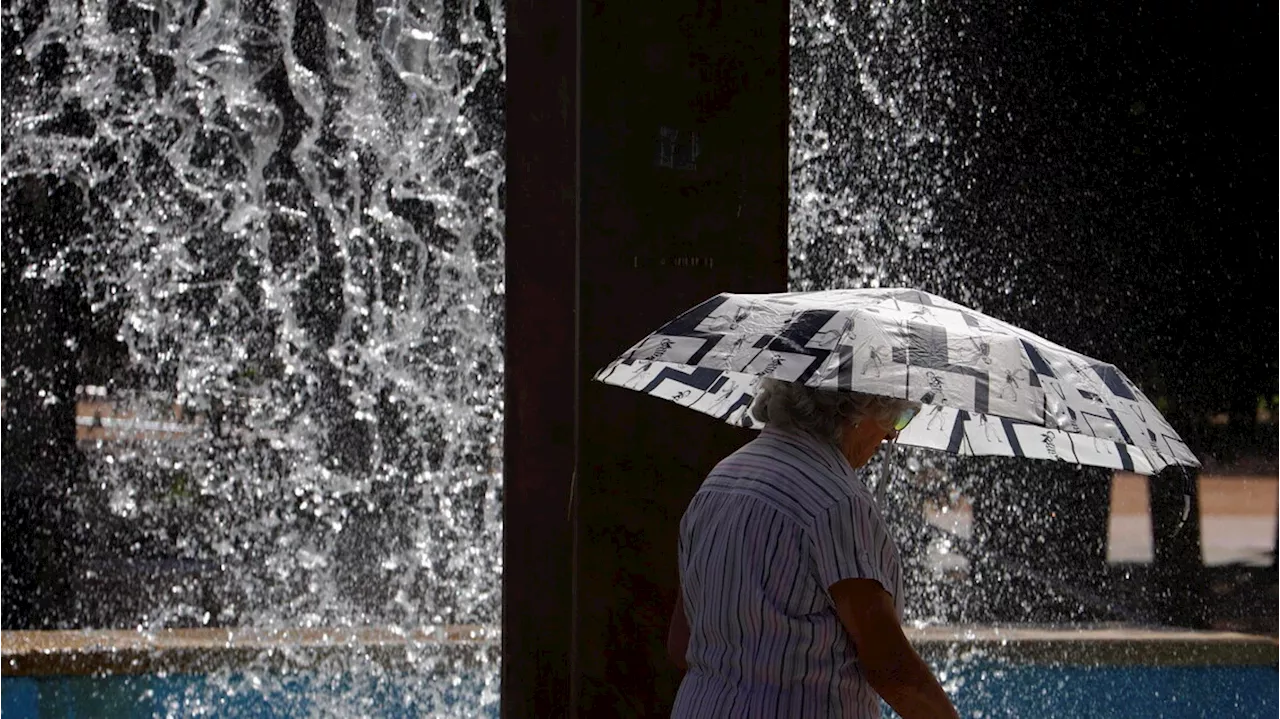 Almeno 102 morti da sabato per caldo record in Spagna