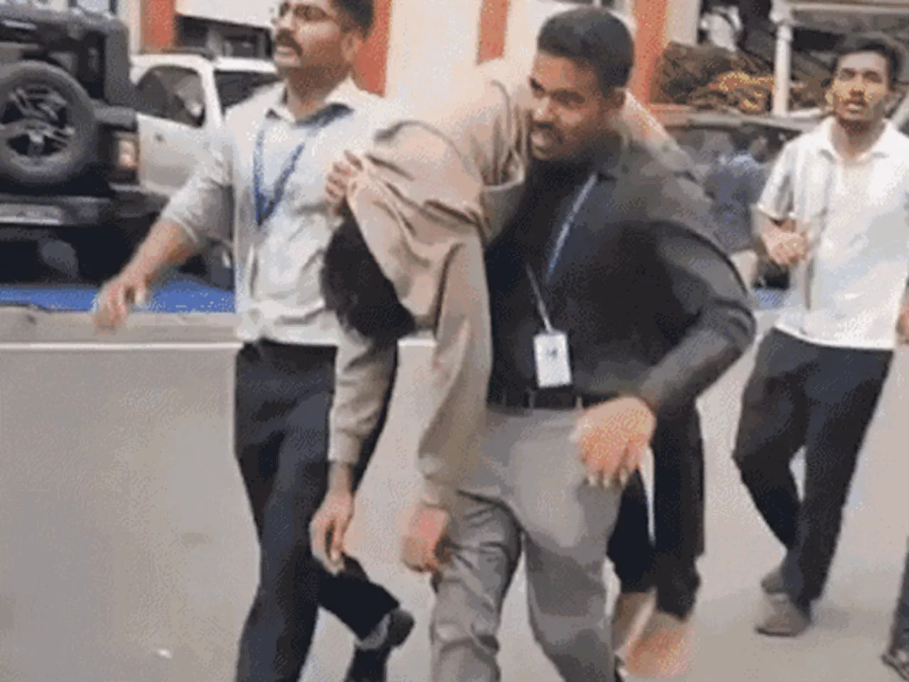 RCB और KSCA को भगदड़ मामले पर जवाब दें: बीसीसीआई लोकपाल ने 4 हफ्ते का दिया समय