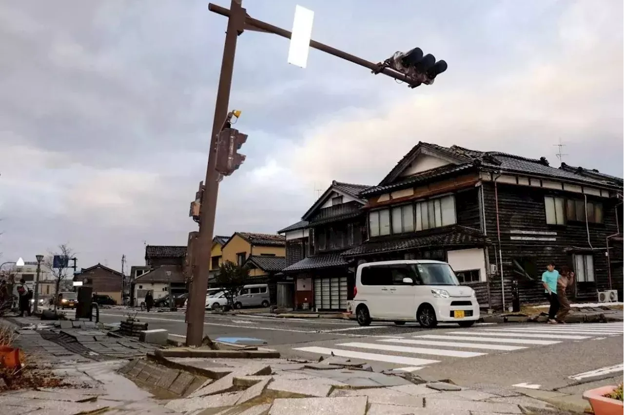 Japan urges evacuation of small island as 1,000 quakes hit region