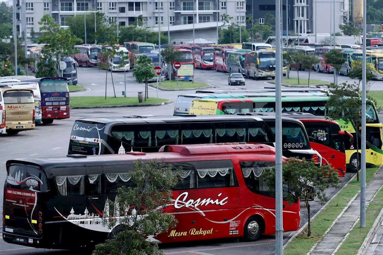 Bus operators must enforce seat belt rules for passenger safety