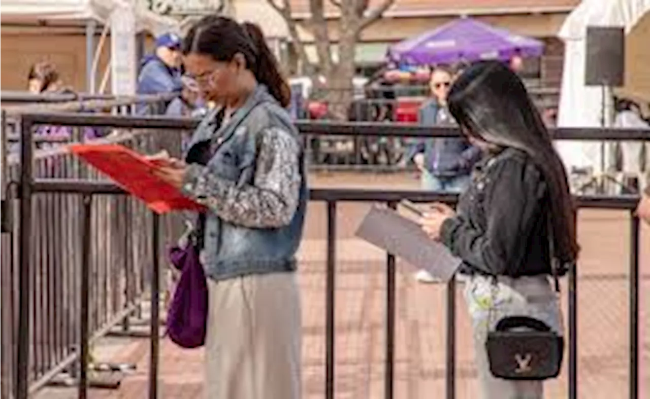 Desempleo sigue afectando más a las mujeres y jóvenes