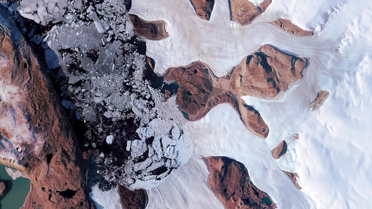  85 Meter tief! Plötzlich entsteht Riesen-Krater im Eis