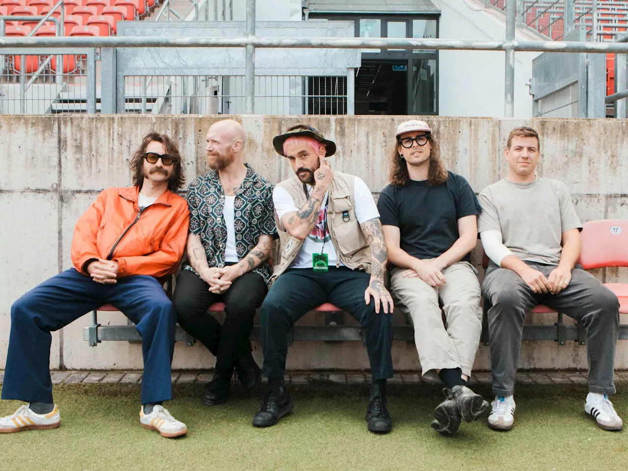 Idles Debut Raucous Single ‘Rabbit Run’ From Darren Aronofsky’s ‘Caught Stealing’