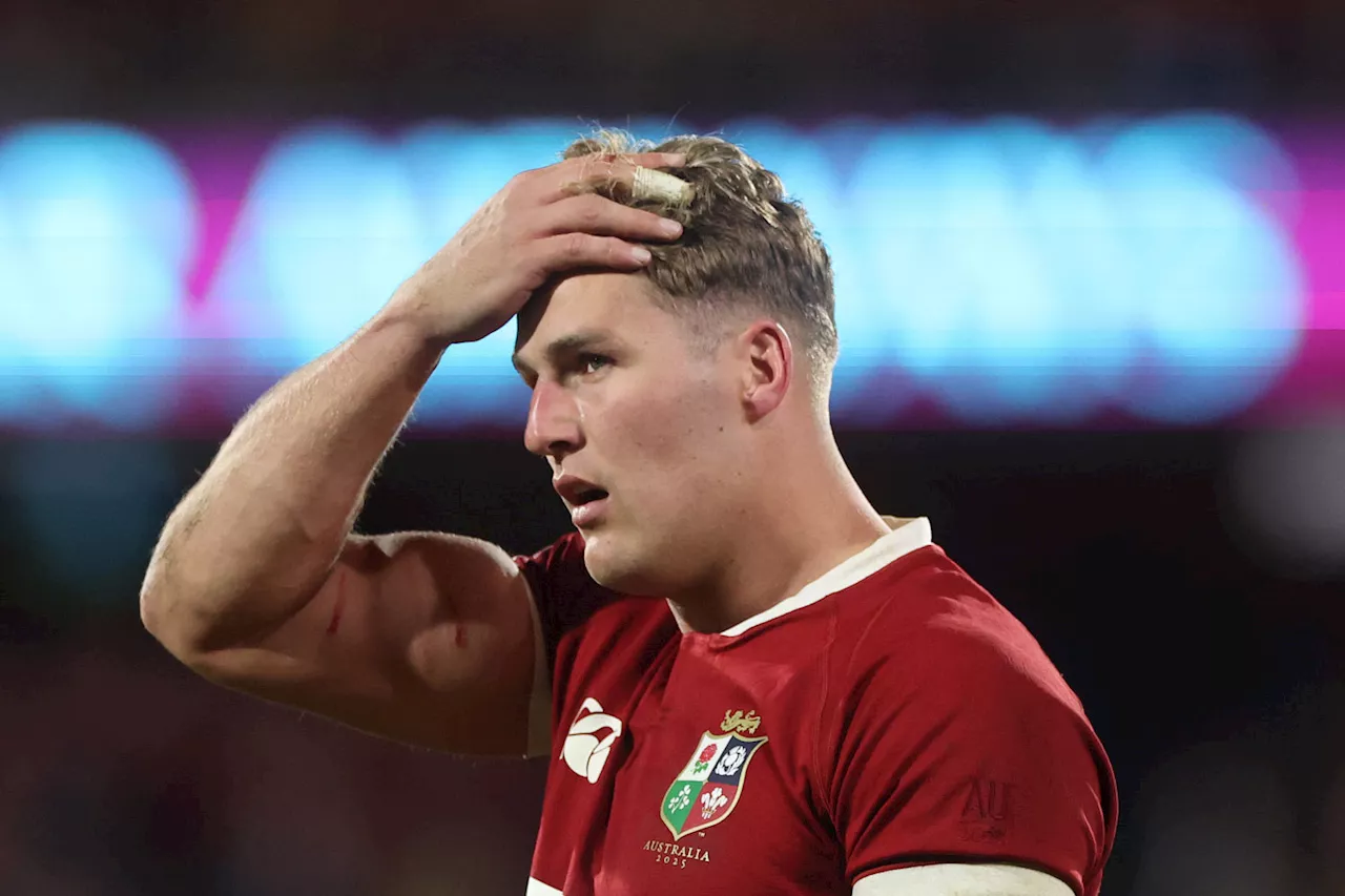 Farrell opts for Kinghorn over Duhan