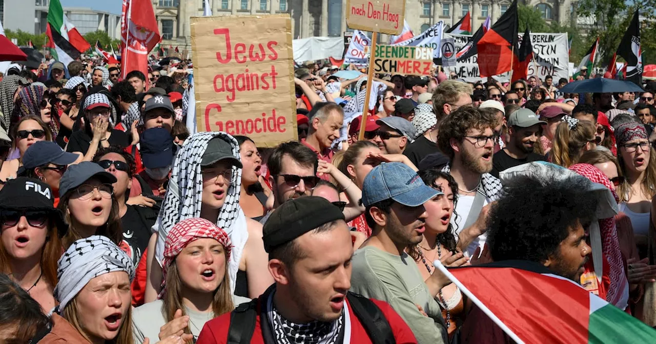 Derek Scally: Irish in Germany are caught between starkly different perspectives on the war in Gaza