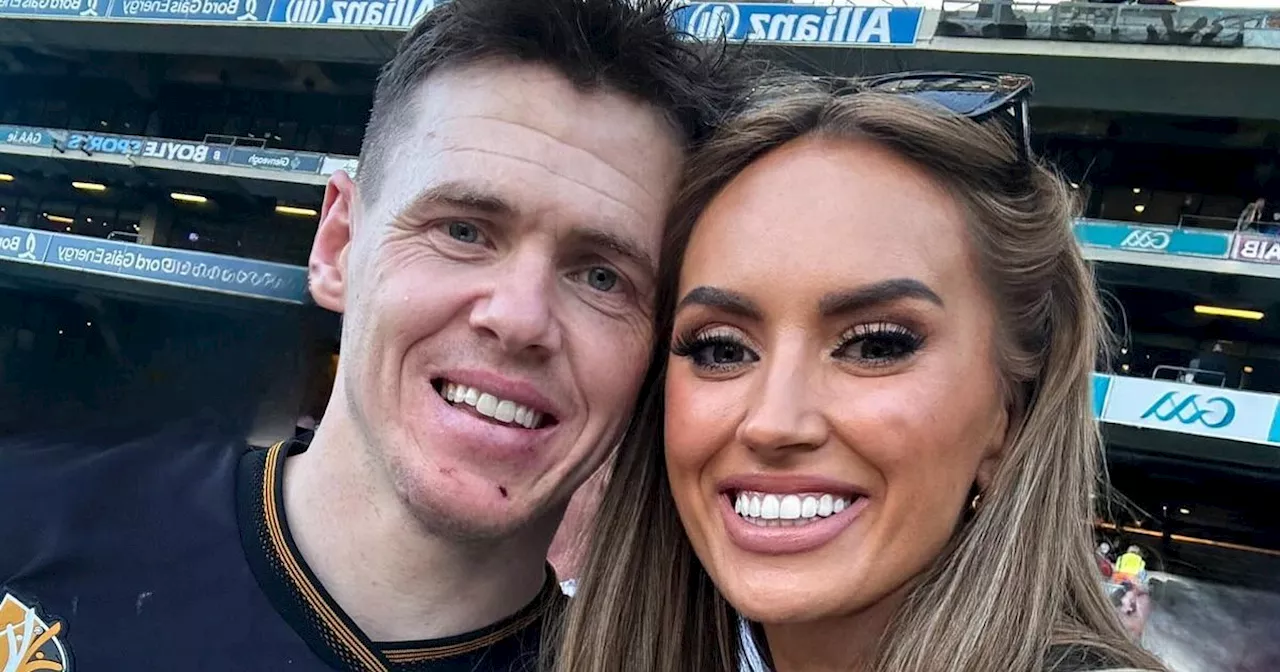 Niamh De Brún explains why she avoids posting about her daughter online