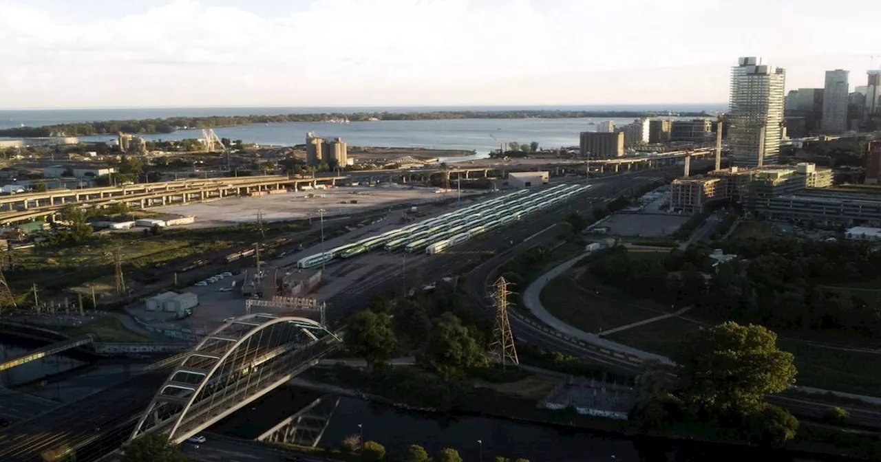 Here's how Toronto's next iconic bridge is being built
