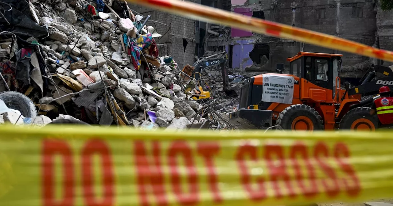 Death toll in Pakistan building collapse rises to 21