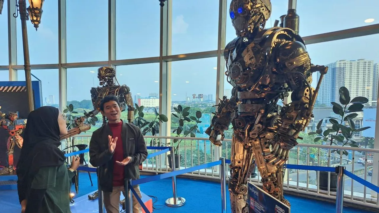 Melihat Replika Robot dari Onderdil Bekas di Tangerang, Mengolah Limbah Jadi Cuan