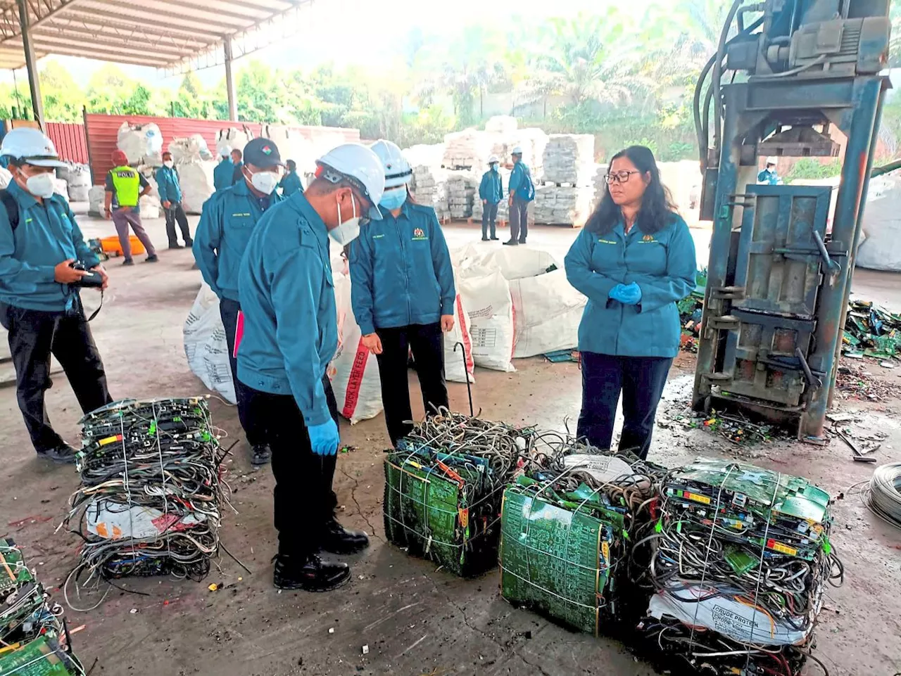 38 containers of polluted plastic to be shipped back
