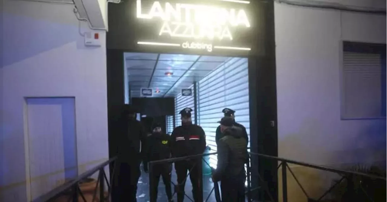 Condannato per la strage di Corinaldo, esce dal carcere per la laurea ma fugge