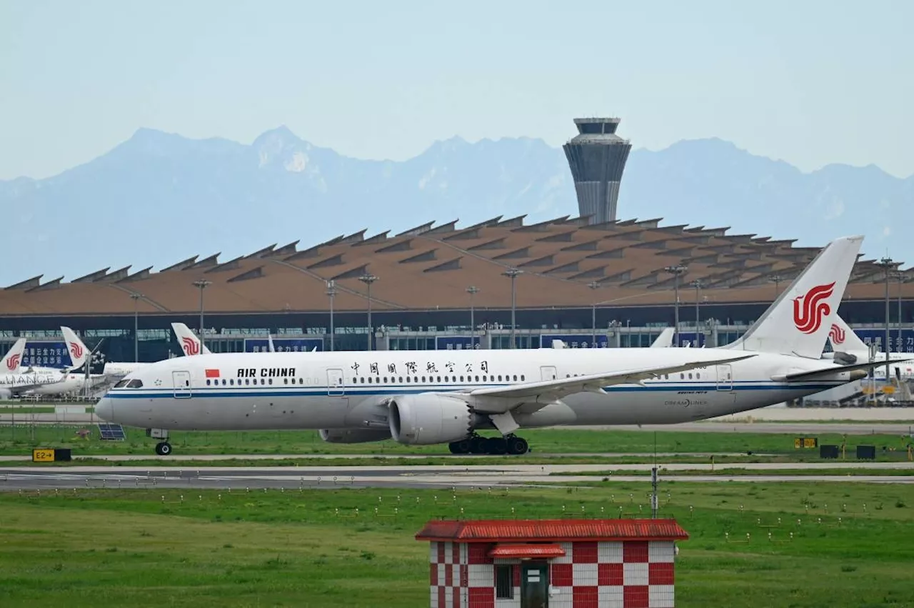 China extends flight near Taiwan Strait