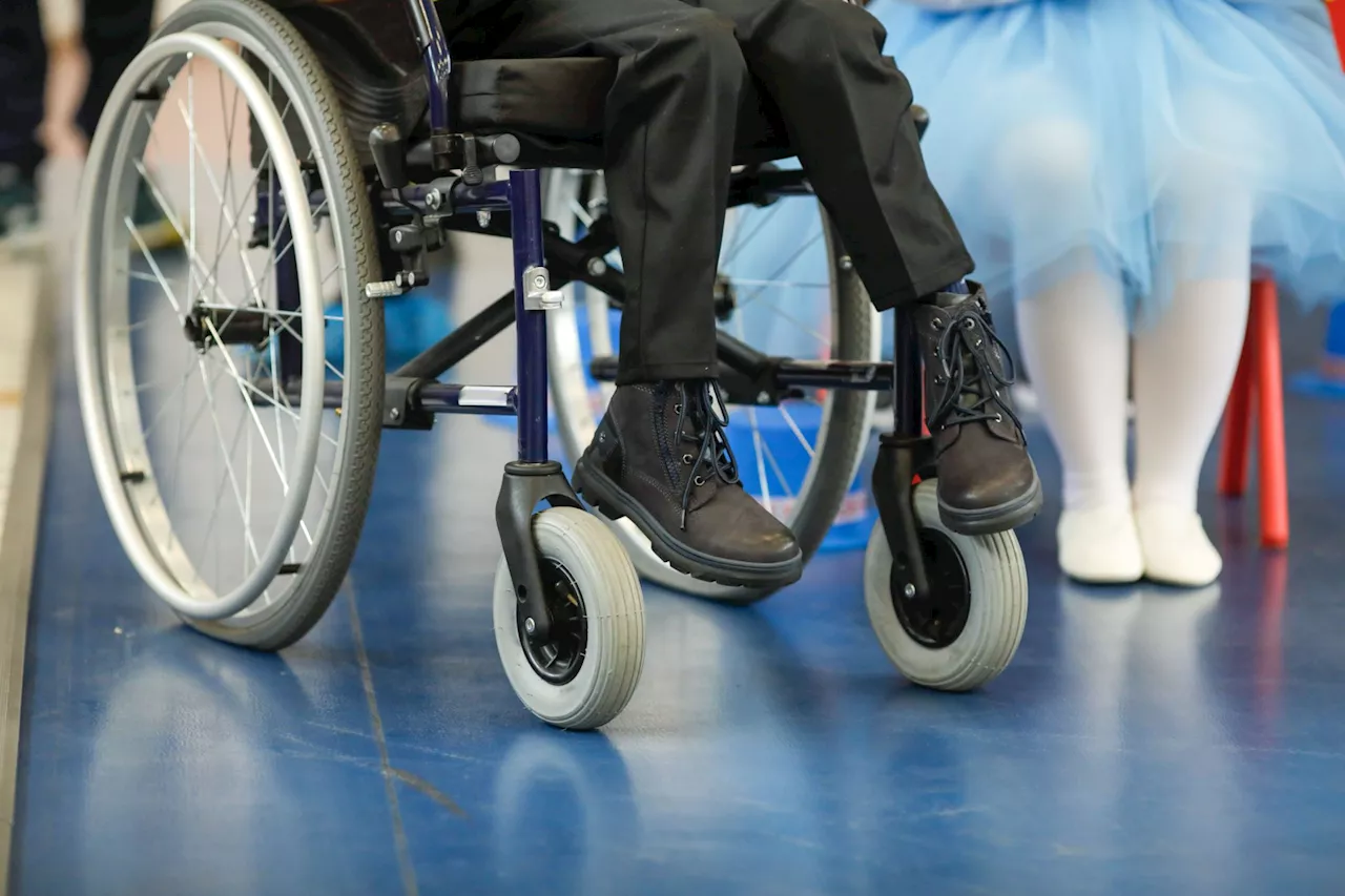 Kerry hotel installs hoist for wheelchair users unable to go on holiday