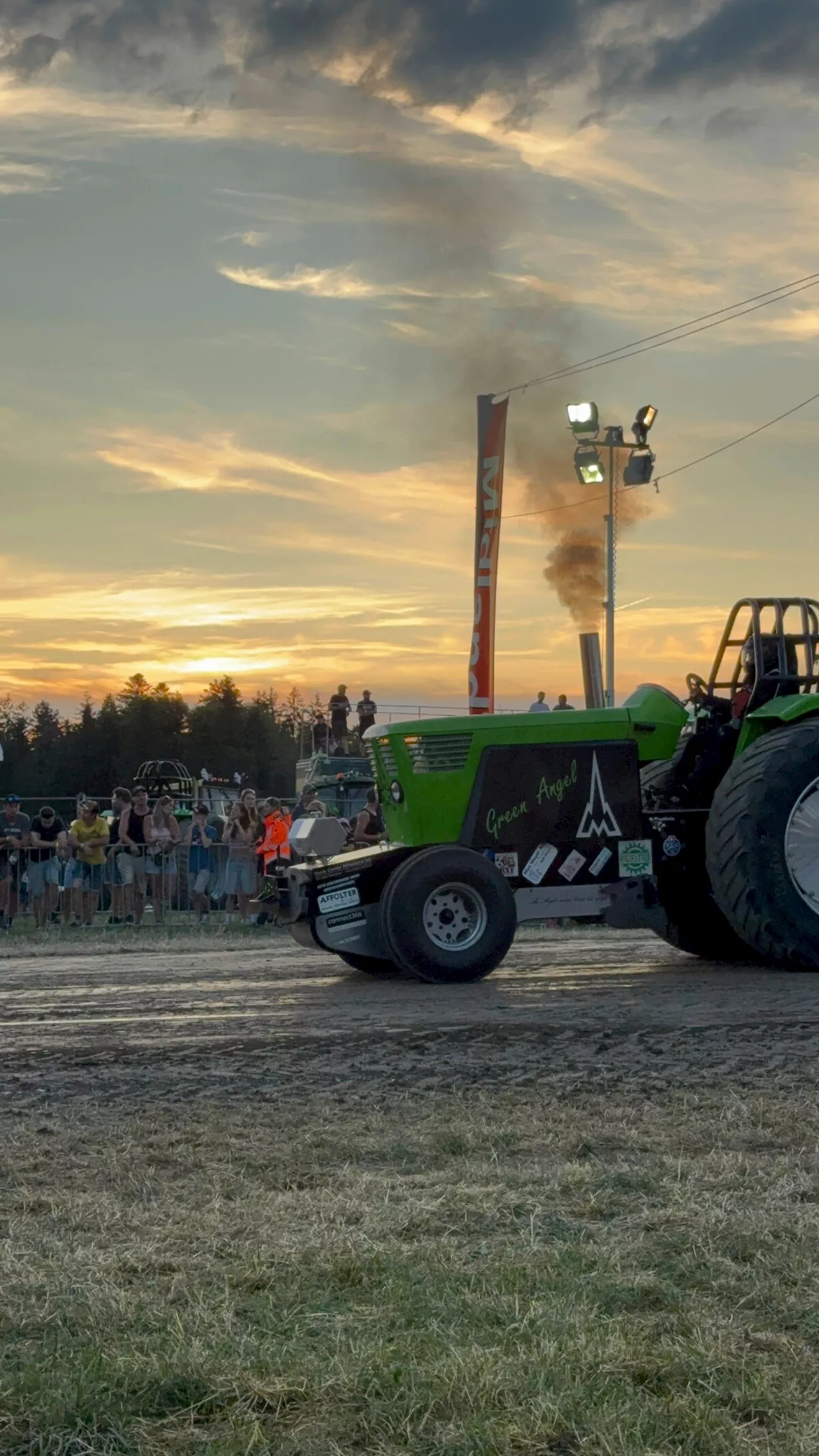 Tractor Pulling Zimmerwald begeistert Tausende