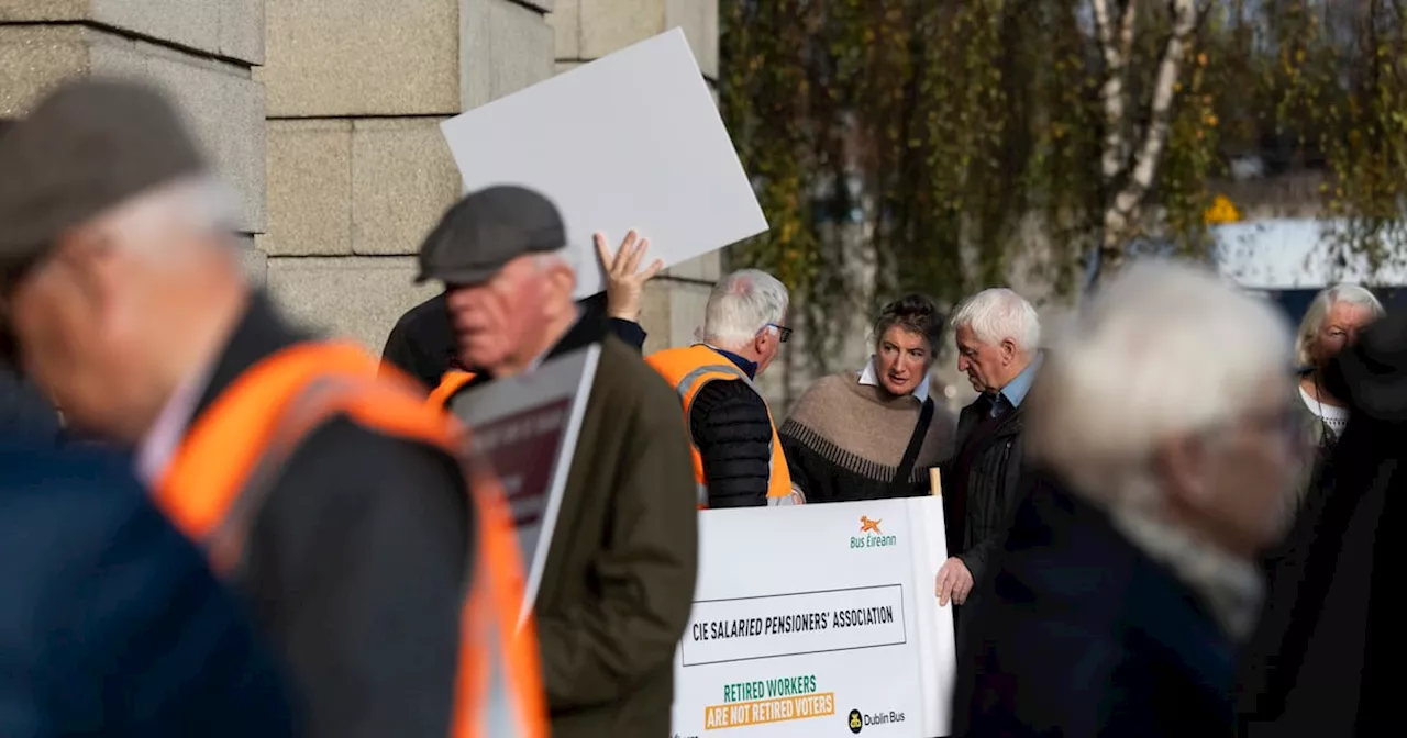 CIÉ could collapse amid potential €4bn pension liabilities if asset values fall, unions tell workers