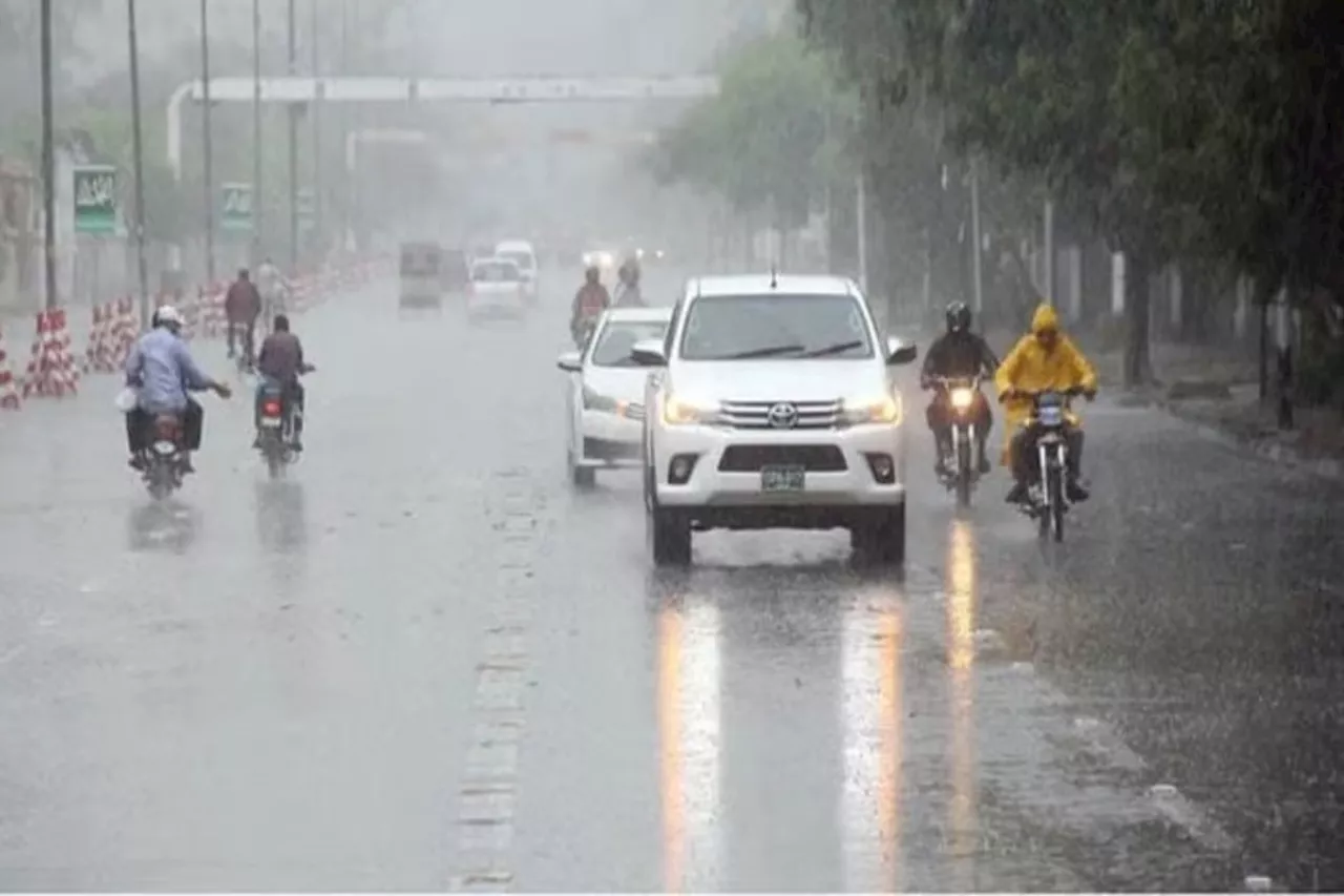 Karachi Weather Update: Light Rain Expected in Karachi, Sindh