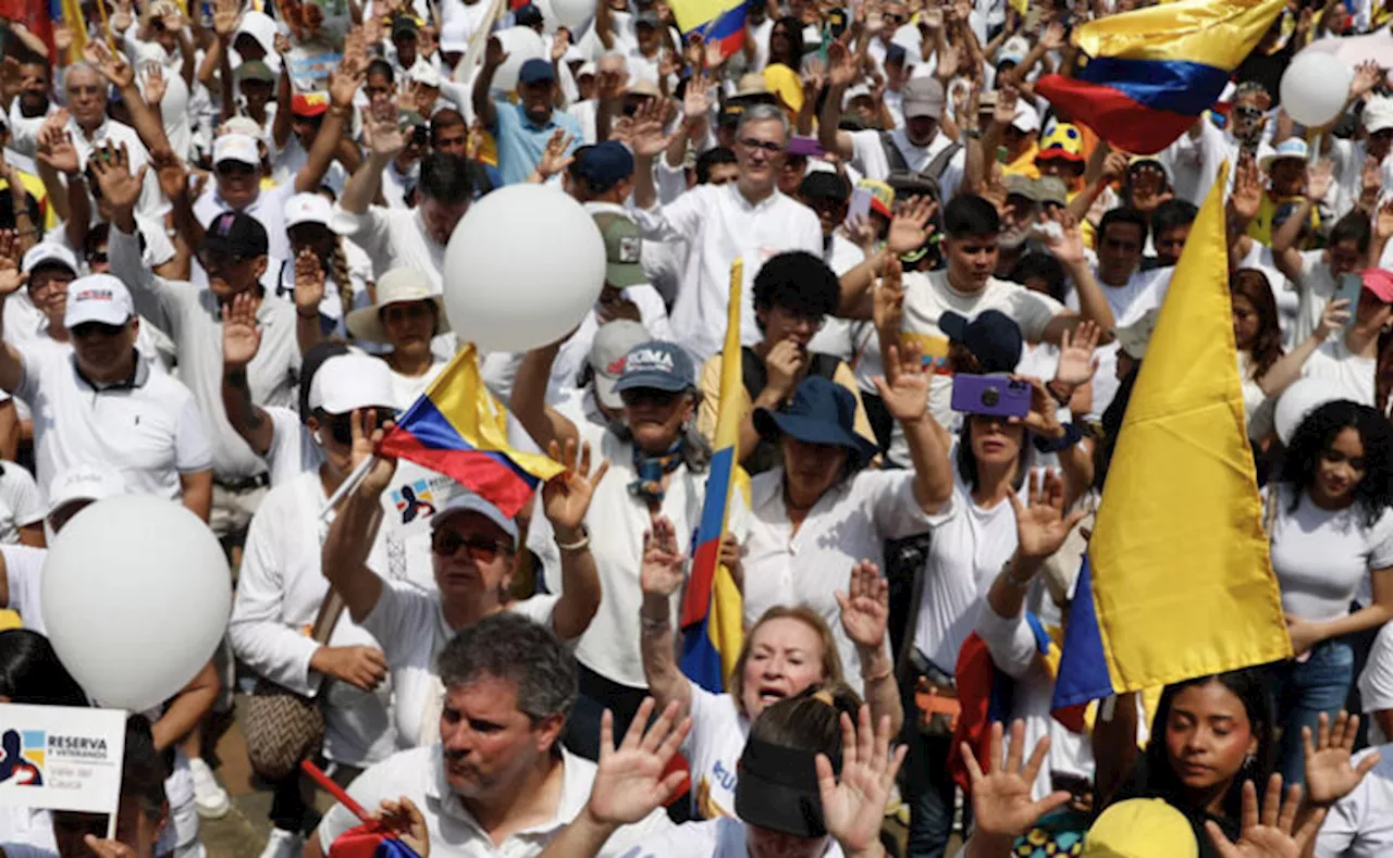 Centro Democrático llama a marchar el 7 de agosto por Álvaro Uribe