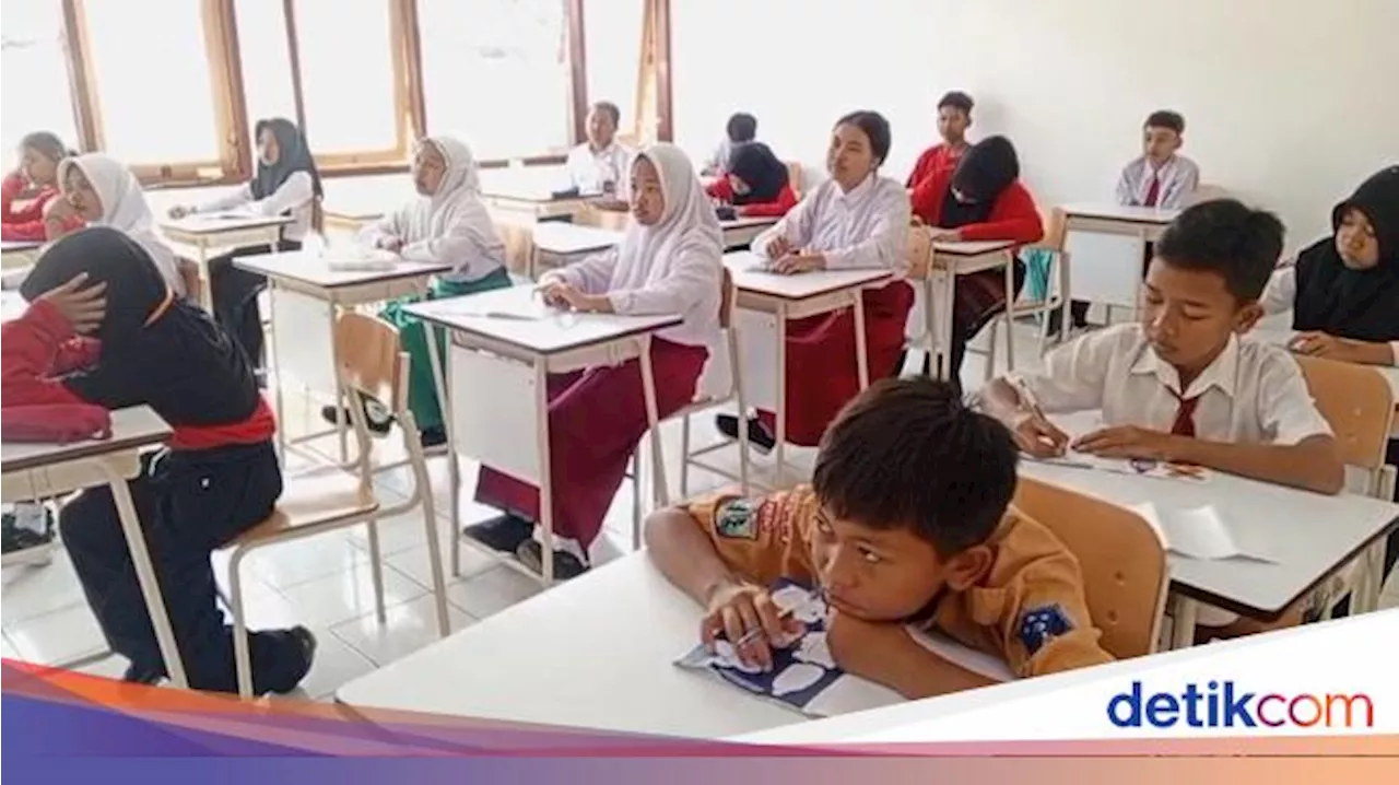 Ratusan Siswa-Guru Sekolah Rakyat Mengundurkan Diri, Mensos: Program Tetap Jalan