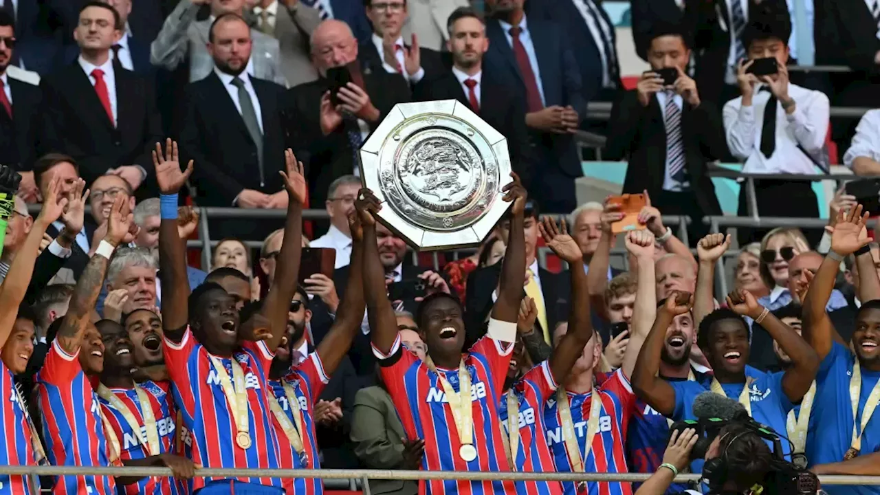 Daniel Muñoz y Jefferson Lerma, los héroes: celebran a rabiar el título de la Community Shield tras derrotar al Liverpool