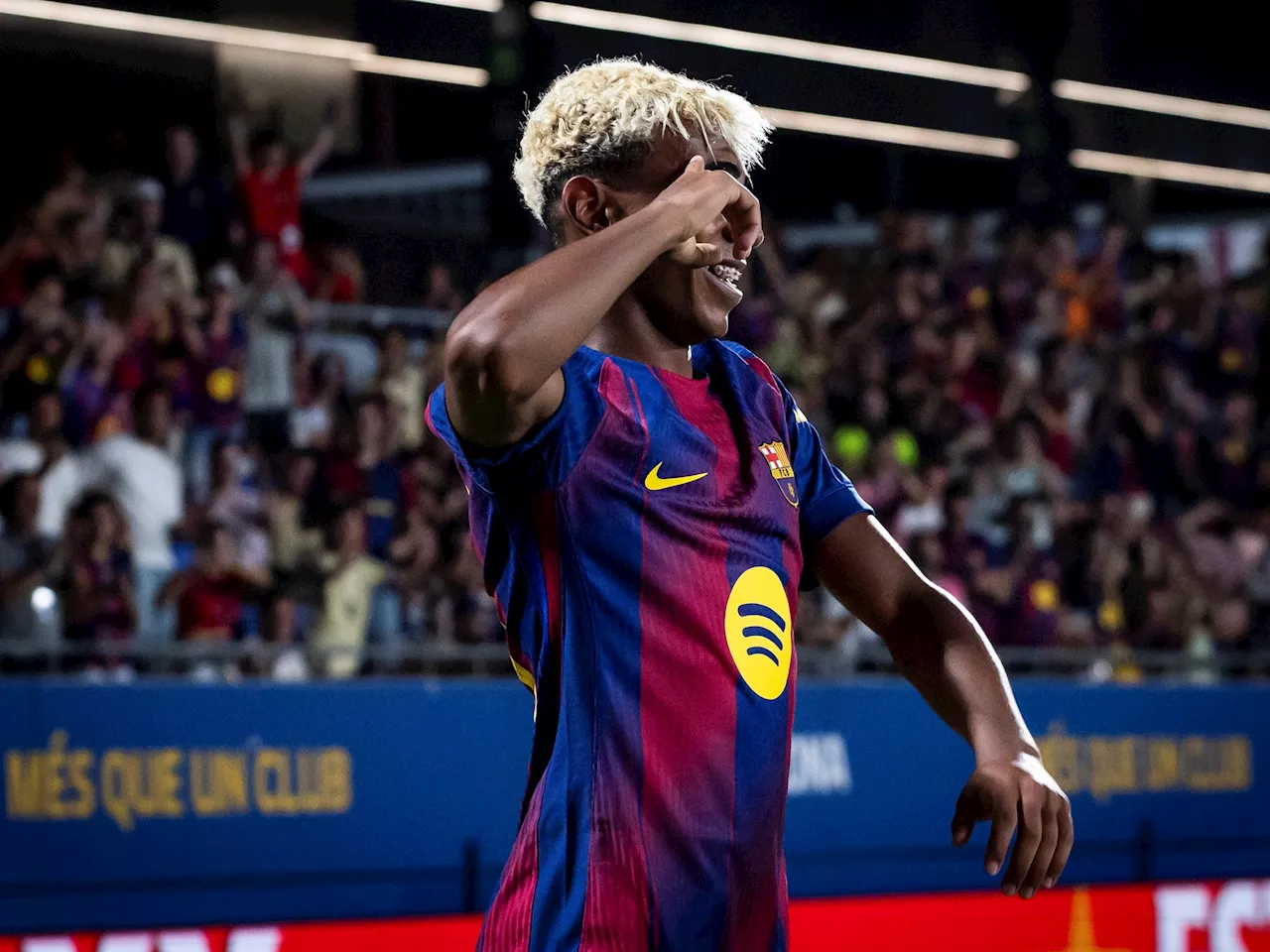 Doblete de Lamine Yamal en la goleada del Barcelona ante el Como