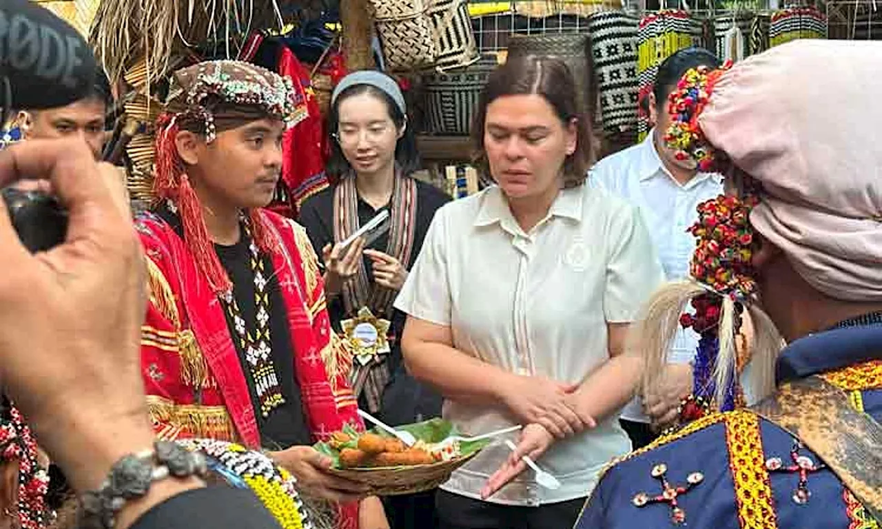VP Sara visit delights, briefly delays parkgoers