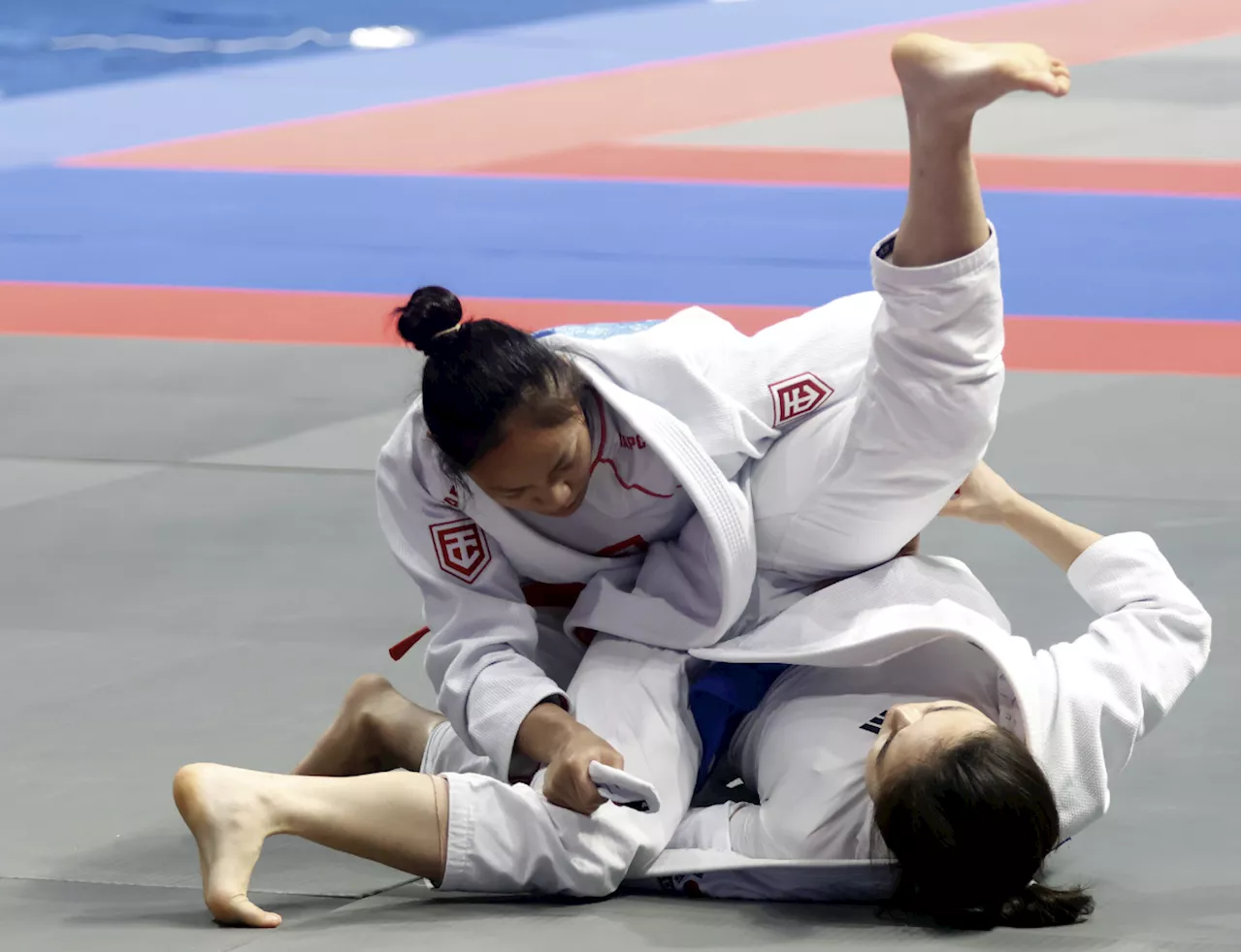 Napolis grateful for silver finish in Chengdu