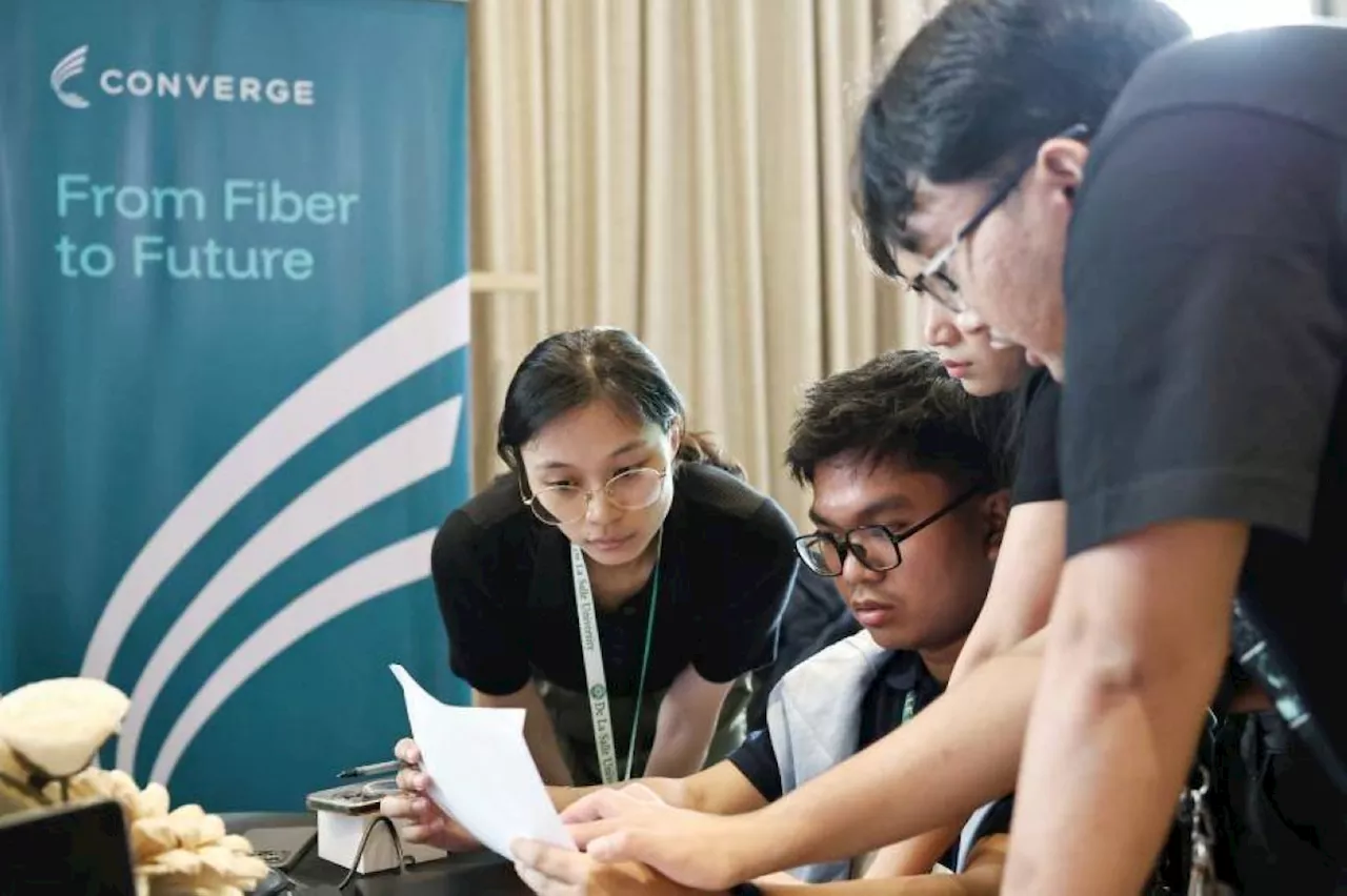 Students drive digital transformation through Byte Forward Hackathon